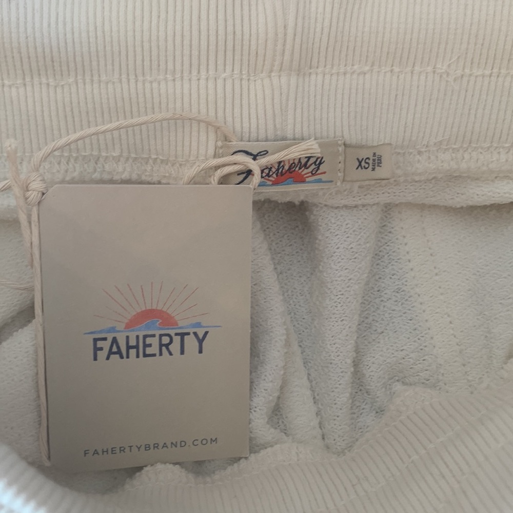 Faherty Molli Jogger - Golden Hour - *NWT - Picture 5 of 9